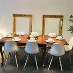 Two Bedrooms In City Center With Terrace